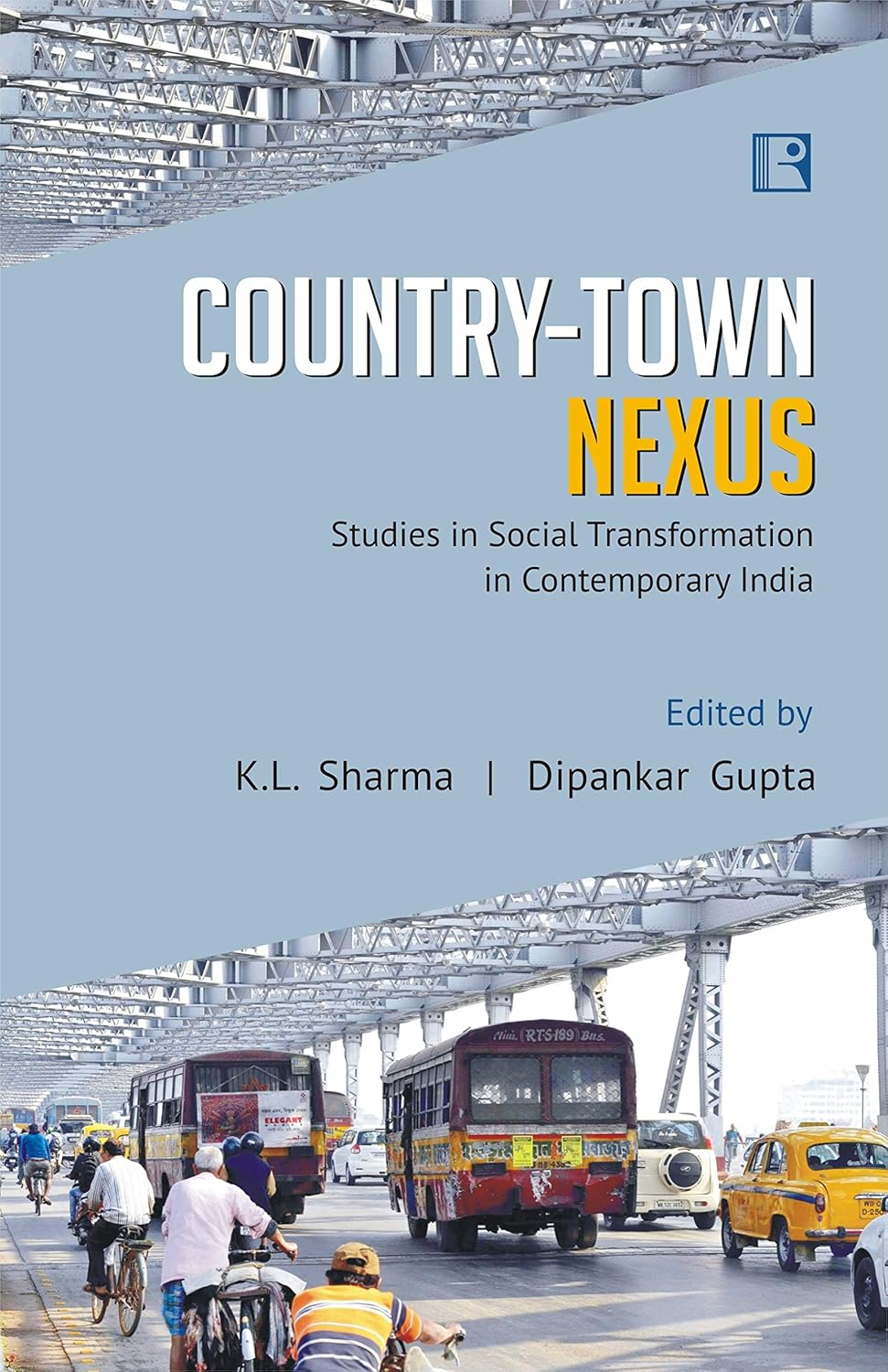 Country Town Nexus: Studies in Social Transformation -Hardcover