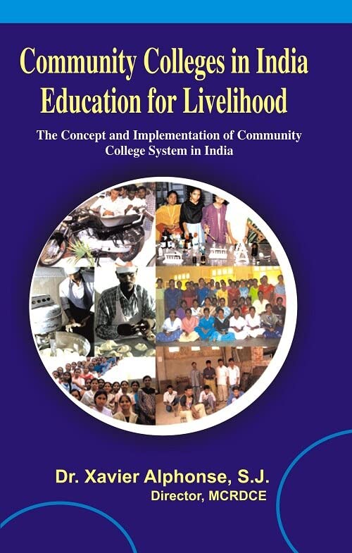 Community Colleges in India: Education For Livelihood  - Paperback